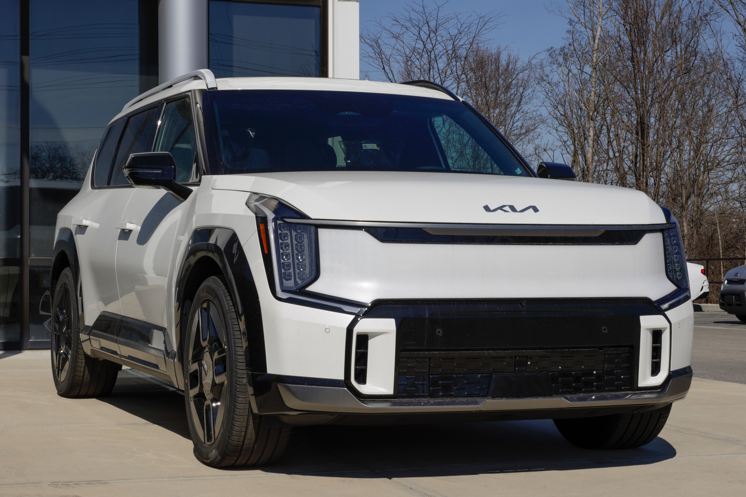 Used Kia auto parts hero image